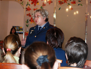 Рязанских подростков призвали не оставаться со своими проблемами в одиночестве